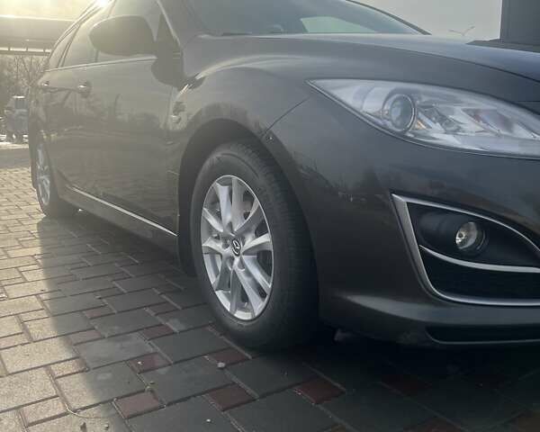Сірий Мазда 6, об'ємом двигуна 2 л та пробігом 221 тис. км за 8100 $, фото 7 на Automoto.ua