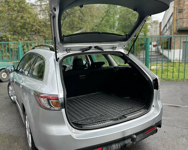 Сірий Мазда 6, об'ємом двигуна 2.18 л та пробігом 200 тис. км за 7099 $, фото 8 на Automoto.ua