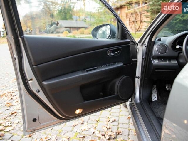 Сірий Мазда 6, об'ємом двигуна 2.2 л та пробігом 220 тис. км за 6000 $, фото 7 на Automoto.ua