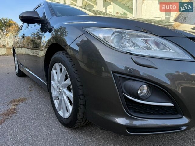 Серый Мазда 6, объемом двигателя 2 л и пробегом 183 тыс. км за 8400 $, фото 11 на Automoto.ua