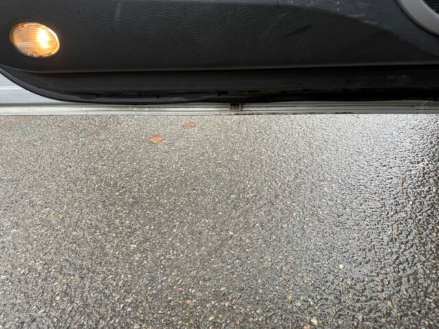 Сірий Мазда 6, об'ємом двигуна 2.2 л та пробігом 200 тис. км за 4200 $, фото 9 на Automoto.ua