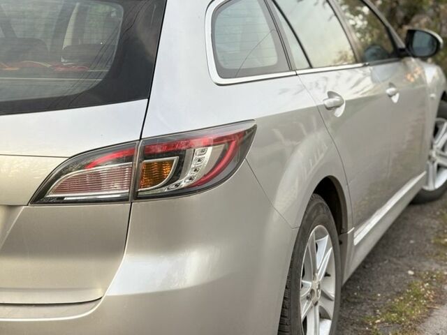 Серый Мазда 6, объемом двигателя 2.2 л и пробегом 209 тыс. км за 8900 $, фото 8 на Automoto.ua