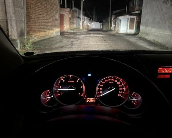 Серый Мазда 6, объемом двигателя 2.2 л и пробегом 279 тыс. км за 8700 $, фото 35 на Automoto.ua