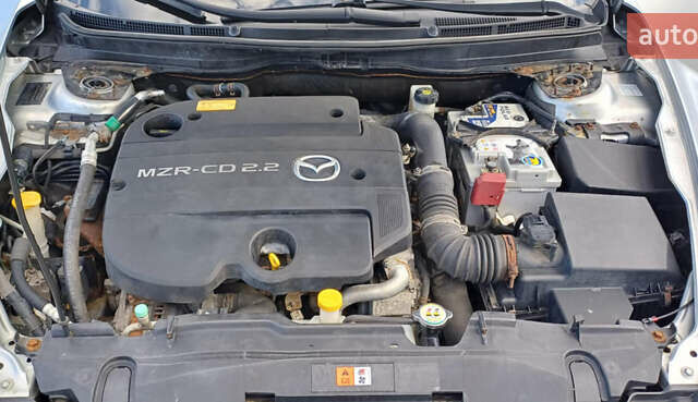 Серый Мазда 6, объемом двигателя 2.18 л и пробегом 291 тыс. км за 6300 $, фото 9 на Automoto.ua