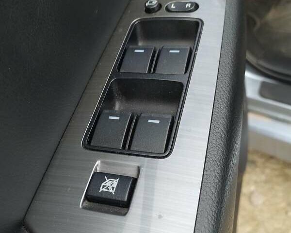 Серый Мазда 6, объемом двигателя 2.18 л и пробегом 221 тыс. км за 7900 $, фото 27 на Automoto.ua