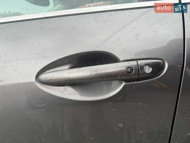 Сірий Мазда 6, об'ємом двигуна 2.18 л та пробігом 200 тис. км за 7900 $, фото 18 на Automoto.ua