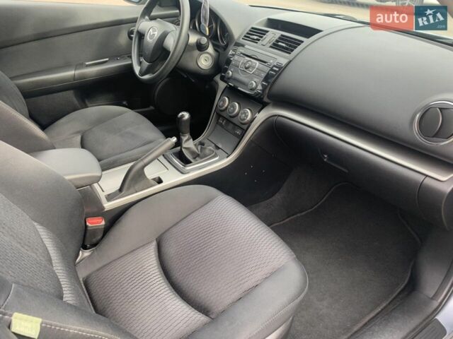 Сірий Мазда 6, об'ємом двигуна 1.8 л та пробігом 207 тис. км за 8900 $, фото 8 на Automoto.ua
