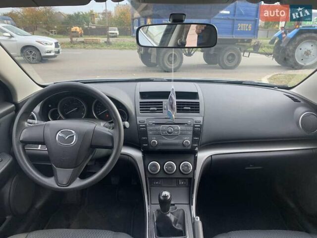 Серый Мазда 6, объемом двигателя 1.8 л и пробегом 207 тыс. км за 8900 $, фото 7 на Automoto.ua