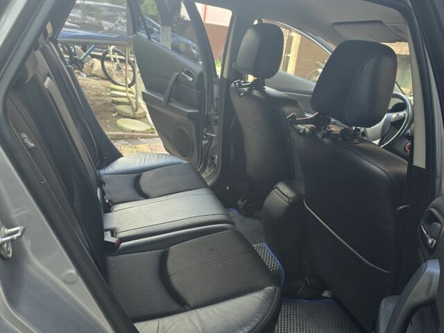 Сірий Мазда 6, об'ємом двигуна 2.2 л та пробігом 215 тис. км за 6500 $, фото 2 на Automoto.ua