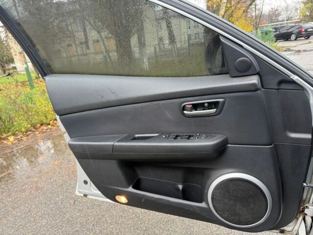 Сірий Мазда 6, об'ємом двигуна 2.2 л та пробігом 200 тис. км за 4200 $, фото 11 на Automoto.ua