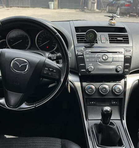 Сірий Мазда 6, об'ємом двигуна 2.2 л та пробігом 262 тис. км за 8399 $, фото 8 на Automoto.ua