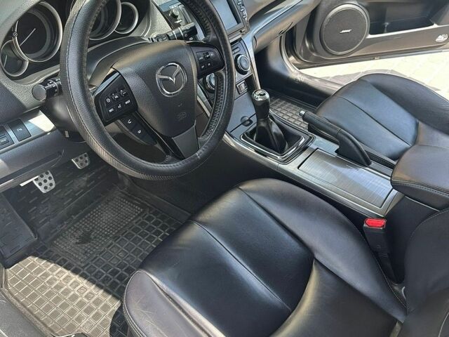 Сірий Мазда 6, об'ємом двигуна 2.2 л та пробігом 195 тис. км за 7200 $, фото 16 на Automoto.ua