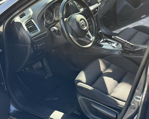 Серый Мазда 6, объемом двигателя 2.19 л и пробегом 260 тыс. км за 10300 $, фото 31 на Automoto.ua