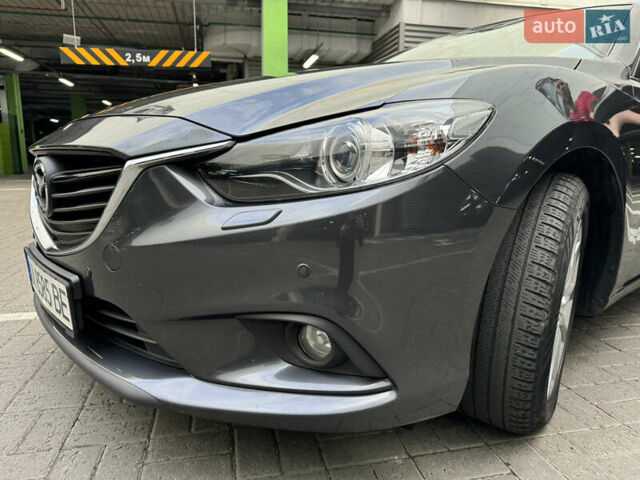 Серый Мазда 6, объемом двигателя 2.19 л и пробегом 272 тыс. км за 9700 $, фото 9 на Automoto.ua