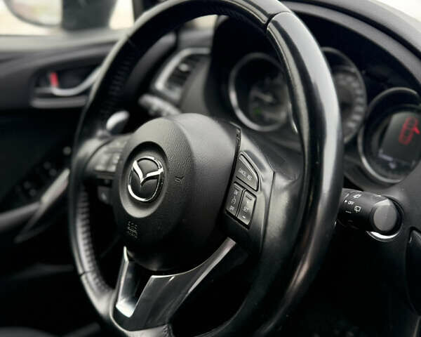 Серый Мазда 6, объемом двигателя 2.18 л и пробегом 260 тыс. км за 10300 $, фото 40 на Automoto.ua