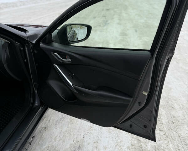 Серый Мазда 6, объемом двигателя 2.18 л и пробегом 260 тыс. км за 10300 $, фото 37 на Automoto.ua