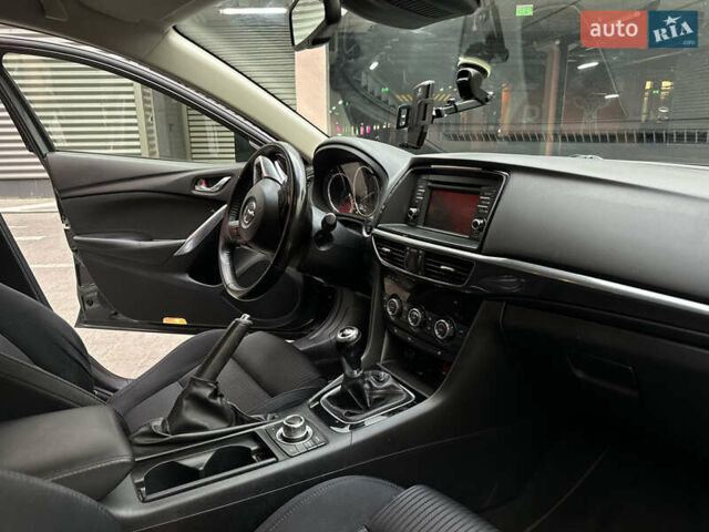 Серый Мазда 6, объемом двигателя 2.19 л и пробегом 272 тыс. км за 9700 $, фото 31 на Automoto.ua