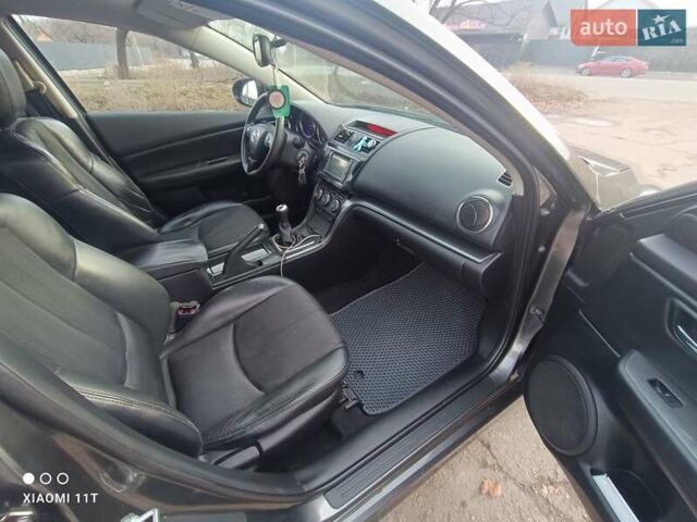 Серый Мазда 6, объемом двигателя 2.2 л и пробегом 324 тыс. км за 7900 $, фото 10 на Automoto.ua