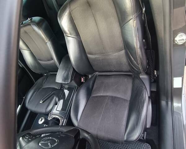 Серый Мазда 6, объемом двигателя 2.2 л и пробегом 324 тыс. км за 7900 $, фото 11 на Automoto.ua