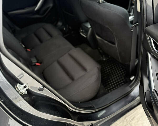 Серый Мазда 6, объемом двигателя 2.18 л и пробегом 260 тыс. км за 10300 $, фото 35 на Automoto.ua