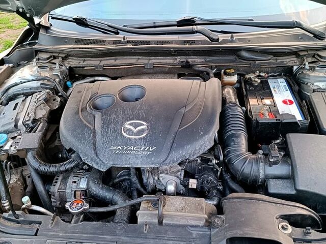 Серый Мазда 6, объемом двигателя 2.2 л и пробегом 222 тыс. км за 9900 $, фото 6 на Automoto.ua