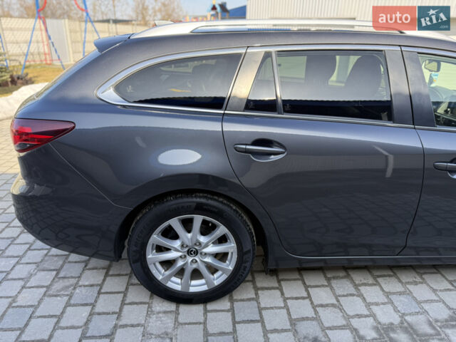 Сірий Мазда 6, об'ємом двигуна 2.19 л та пробігом 260 тис. км за 9199 $, фото 16 на Automoto.ua
