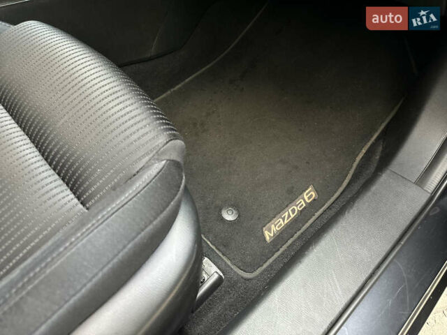 Серый Мазда 6, объемом двигателя 2.19 л и пробегом 272 тыс. км за 9700 $, фото 32 на Automoto.ua
