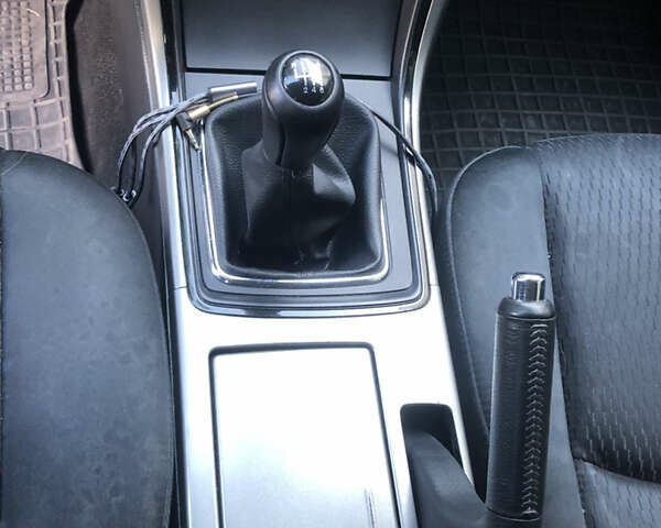 Серый Мазда 6, объемом двигателя 2.2 л и пробегом 216 тыс. км за 7700 $, фото 33 на Automoto.ua