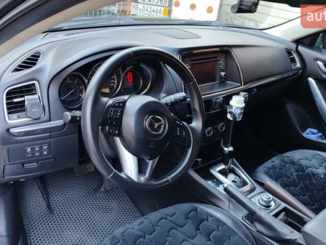 Сірий Мазда 6, об'ємом двигуна 2.19 л та пробігом 226 тис. км за 9800 $, фото 36 на Automoto.ua