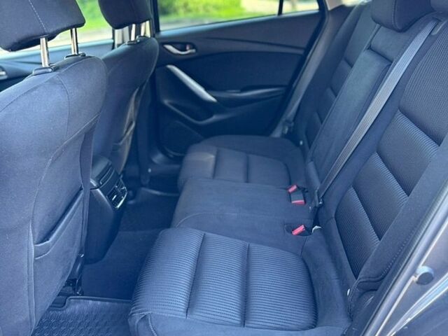 Сірий Мазда 6, об'ємом двигуна 2.19 л та пробігом 270 тис. км за 8800 $, фото 45 на Automoto.ua