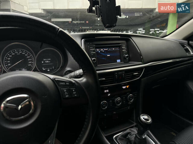 Серый Мазда 6, объемом двигателя 2.19 л и пробегом 272 тыс. км за 9700 $, фото 30 на Automoto.ua