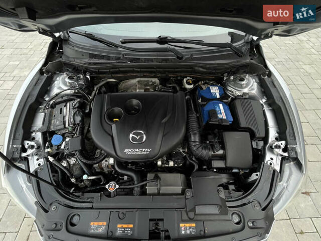 Серый Мазда 6, объемом двигателя 2.2 л и пробегом 255 тыс. км за 11450 $, фото 109 на Automoto.ua