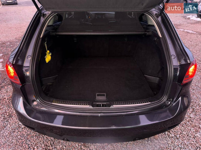 Серый Мазда 6, объемом двигателя 2.19 л и пробегом 226 тыс. км за 10900 $, фото 46 на Automoto.ua