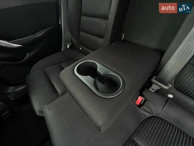 Серый Мазда 6, объемом двигателя 2.2 л и пробегом 255 тыс. км за 11450 $, фото 60 на Automoto.ua