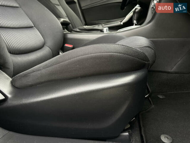 Серый Мазда 6, объемом двигателя 2.2 л и пробегом 255 тыс. км за 11450 $, фото 67 на Automoto.ua