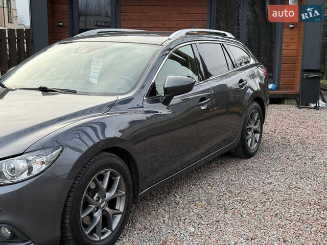 Серый Мазда 6, объемом двигателя 2.19 л и пробегом 226 тыс. км за 10900 $, фото 3 на Automoto.ua