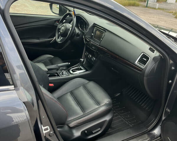 Сірий Мазда 6, об'ємом двигуна 2.18 л та пробігом 292 тис. км за 11000 $, фото 11 на Automoto.ua