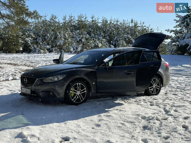 Серый Мазда 6, объемом двигателя 2.2 л и пробегом 293 тыс. км за 13000 $, фото 12 на Automoto.ua