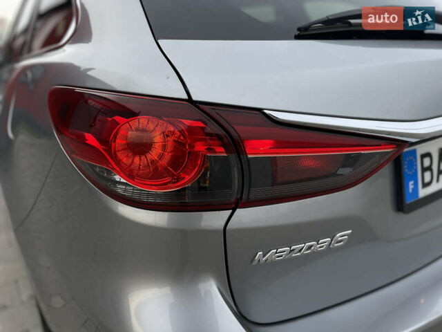 Серый Мазда 6, объемом двигателя 2.2 л и пробегом 255 тыс. км за 11450 $, фото 24 на Automoto.ua