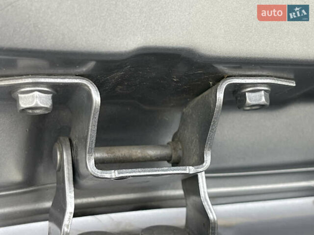 Серый Мазда 6, объемом двигателя 2.2 л и пробегом 255 тыс. км за 11450 $, фото 107 на Automoto.ua