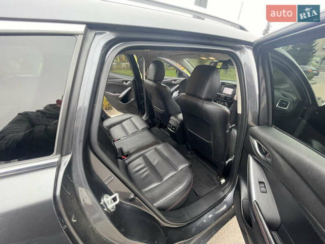 Серый Мазда 6, объемом двигателя 2.2 л и пробегом 293 тыс. км за 13000 $, фото 5 на Automoto.ua