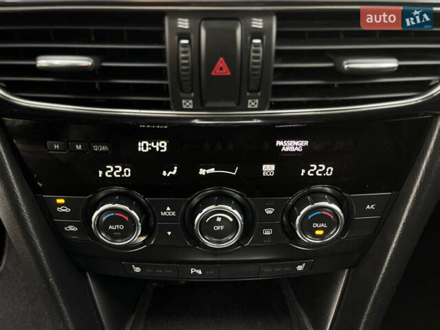 Сірий Мазда 6, об'ємом двигуна 2.2 л та пробігом 256 тис. км за 10950 $, фото 91 на Automoto.ua