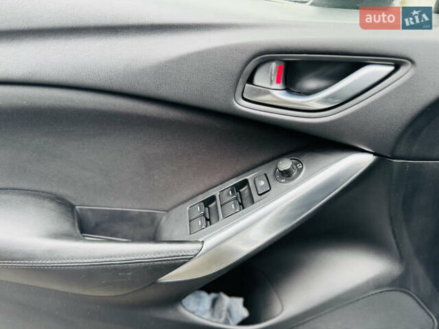 Сірий Мазда 6, об'ємом двигуна 2.2 л та пробігом 260 тис. км за 11500 $, фото 54 на Automoto.ua