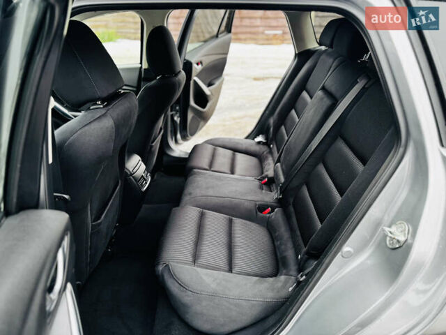 Сірий Мазда 6, об'ємом двигуна 2.2 л та пробігом 260 тис. км за 11500 $, фото 33 на Automoto.ua