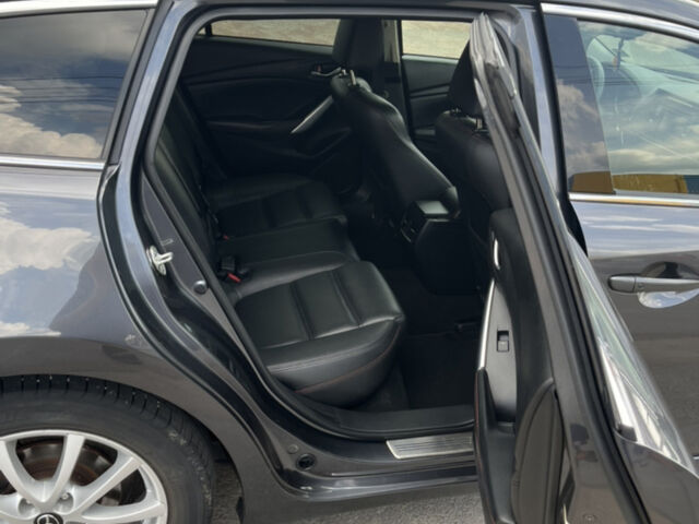 Сірий Мазда 6, об'ємом двигуна 2.18 л та пробігом 292 тис. км за 10200 $, фото 12 на Automoto.ua