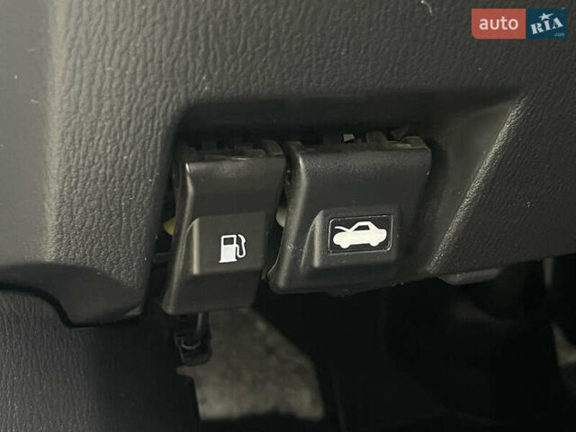 Серый Мазда 6, объемом двигателя 2.2 л и пробегом 255 тыс. км за 11450 $, фото 98 на Automoto.ua