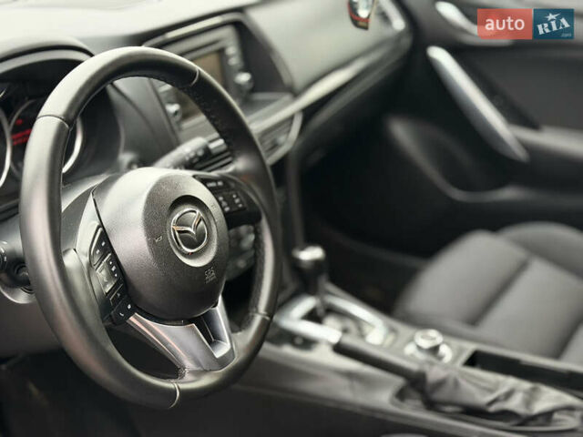 Серый Мазда 6, объемом двигателя 2.19 л и пробегом 259 тыс. км за 9999 $, фото 30 на Automoto.ua