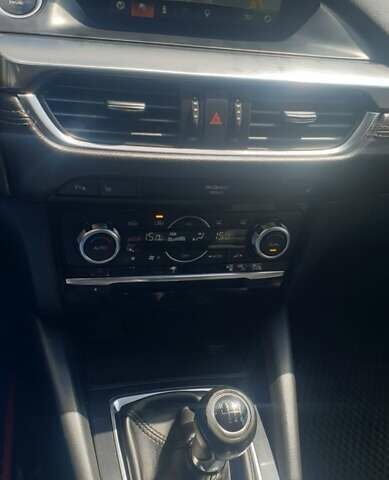 Серый Мазда 6, объемом двигателя 2.19 л и пробегом 215 тыс. км за 13500 $, фото 18 на Automoto.ua