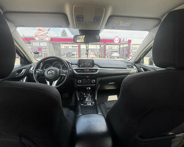 Серый Мазда 6, объемом двигателя 2.19 л и пробегом 263 тыс. км за 13200 $, фото 16 на Automoto.ua