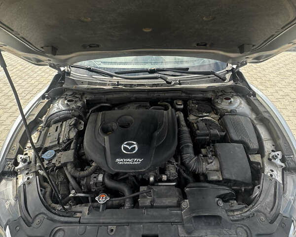 Серый Мазда 6, объемом двигателя 2.19 л и пробегом 263 тыс. км за 13200 $, фото 22 на Automoto.ua